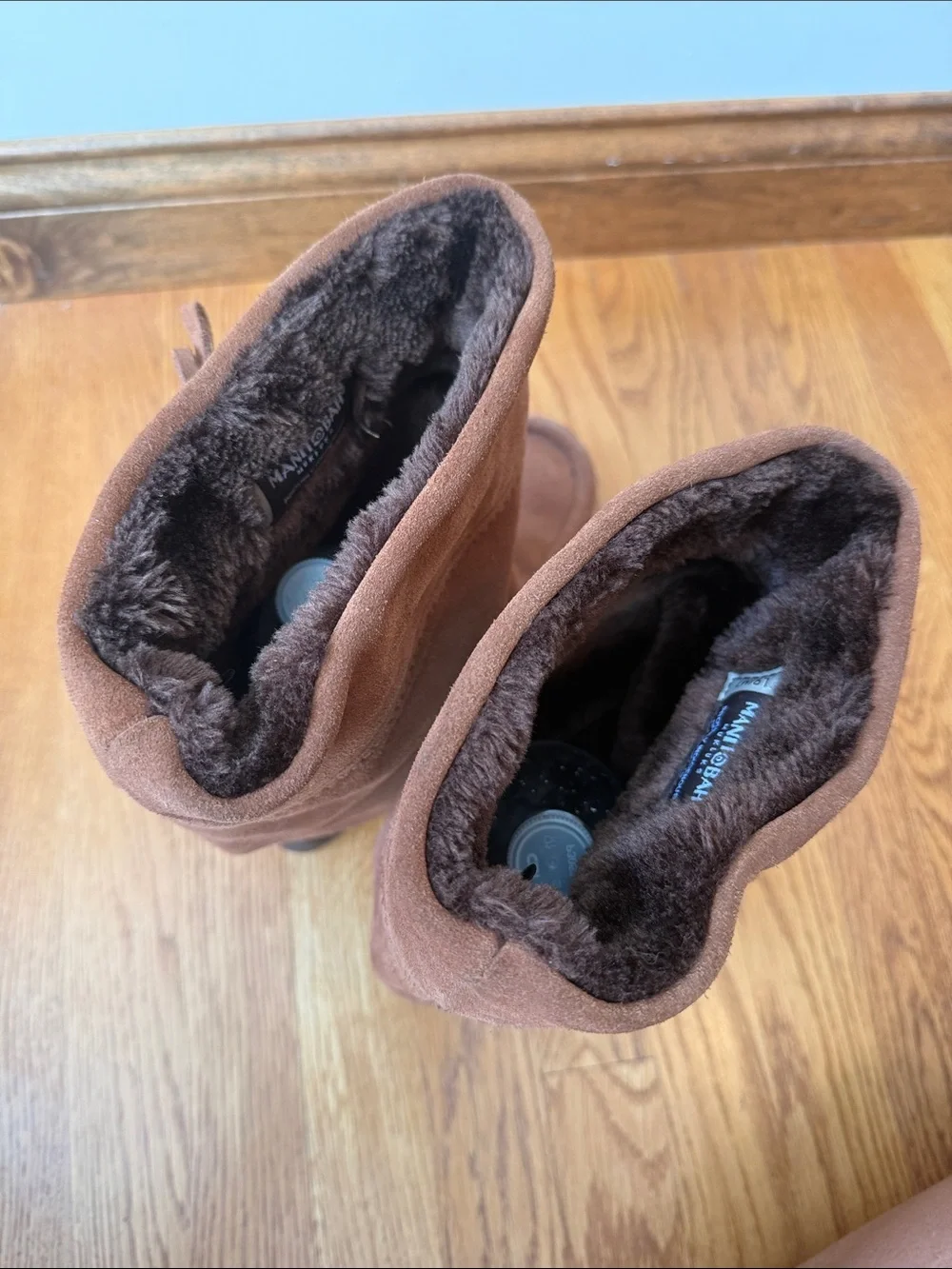 Manitobah Hunter Waterproof Winter Boots Suede Comfort Unisex Men’s 7 Ladies 9